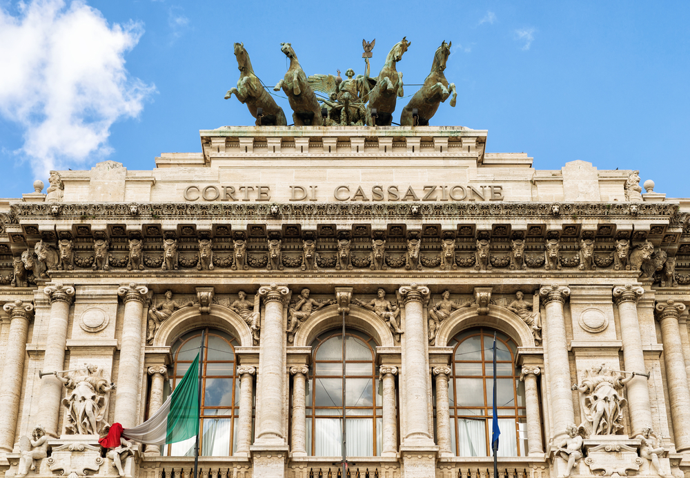 Apply for Italian citizenship in court